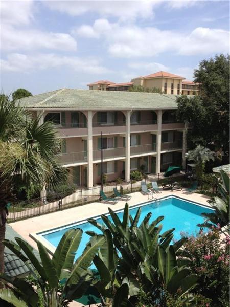 WATERSIDE AT CRANES ROOST A CONDO COMMUNITY