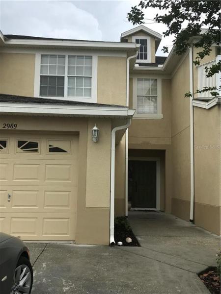 TOWNHOMES FLORA RIDGE