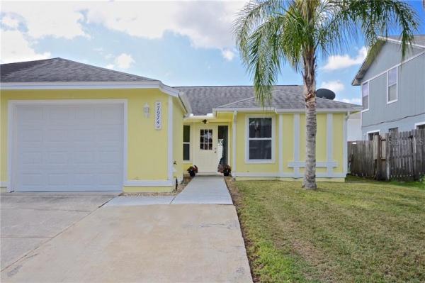 VILLAGE AT CURRY FORD WOODS