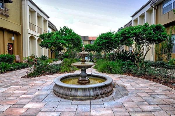 SUMMER WINDS TWNHS SEC 01