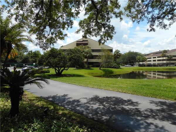 VILLAGE TOWERS PH 02