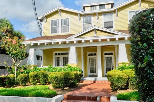 OLD HYDE PARK TWNHMS