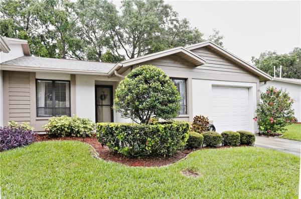 OAK PARK VILLAS CONDO