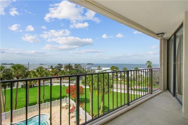 MARINA TOWER A CONDO