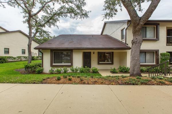 MAGNOLIA RIDGE CONDO