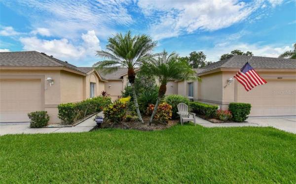 TARA VILLAS OF STONEYWALK