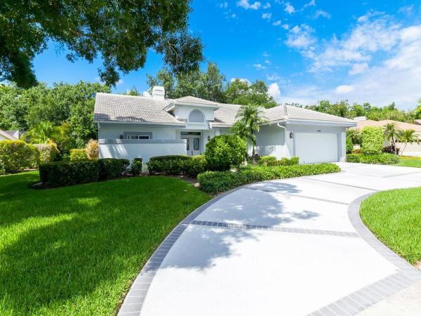 THE MEADOWS - THE HIGHLANDS