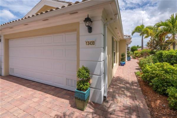 ISLANDWALK AT WEST VILLAGES PH 02