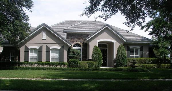 HEATHROW COUNTRY ESTATE