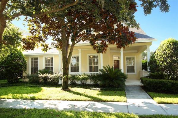 LAKES OF WINDERMERE PH 01 49 108