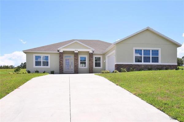 LANDINGS AT LAKE EASY