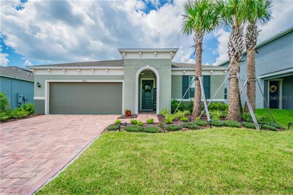 VILLAGES/TRINITY LAKES