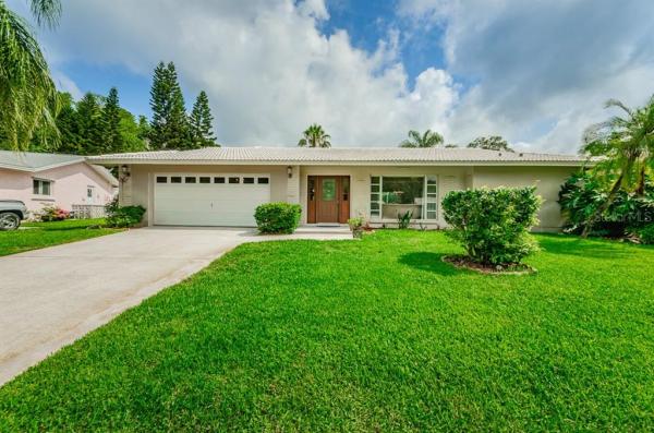 ANCHORAGE OF TARPON LAKE UNIT THREE THE