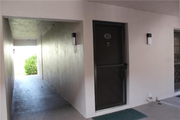 KING ARTHURS COURT CONDO