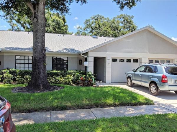 VILLAS OF FOREST PARK CONDO