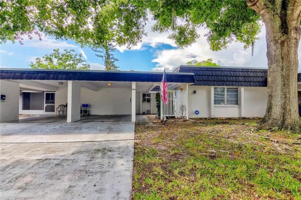 GLEN OAKS RIDGE VILLAS 1