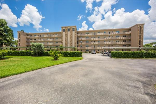 IRONWOOD SIXTH CONDO