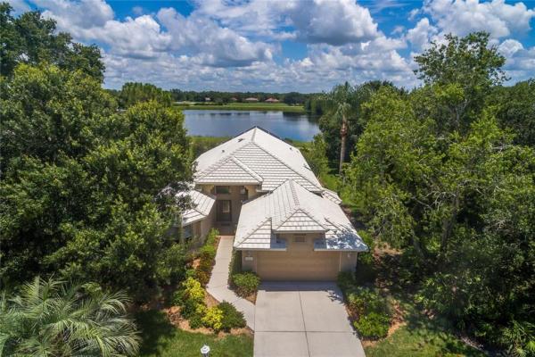 UNIVERSITY PARK COUNTRY CLUB