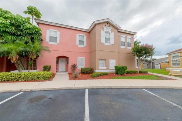 LAKE BERKLEY RESORT VILL