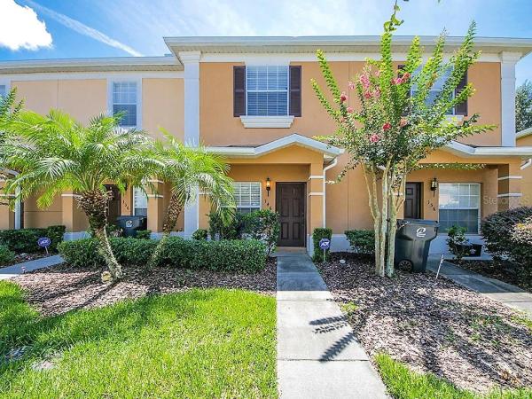 TOWNS OF LEGACY PARK