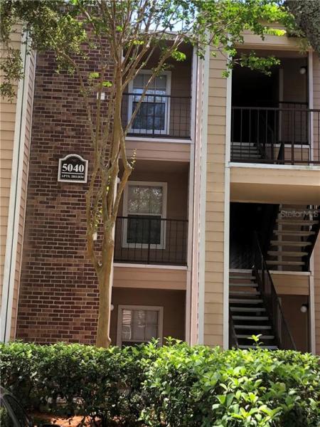 BELMONT/PK CENTRAL CONDO