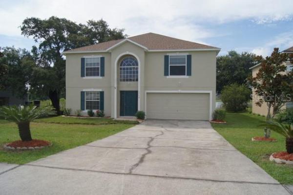 MASCOTTE DUKES LAKE PH 02