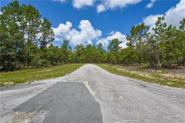 003661 - UNREC TRACTS IN 07-19S-19E