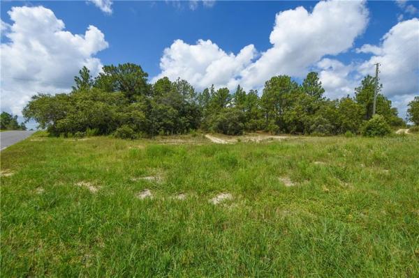 003661 - UNREC TRACTS IN 07-19S-19E