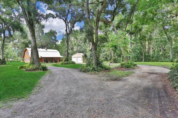 TITUSVILLE FRUIT & FARM LANDS CO