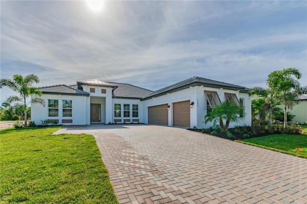 OASIS AT WEST VILLAGES