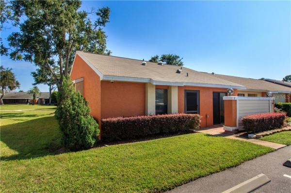 BUENAVENTURA LAKES SILVER PARK VILLAS 01