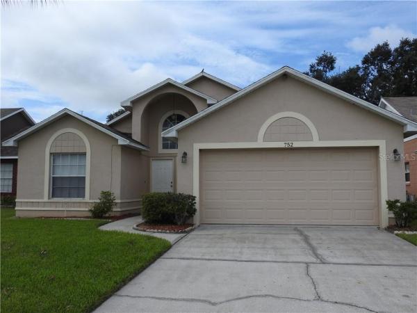 COUNTRY CROSSING UNIT 01