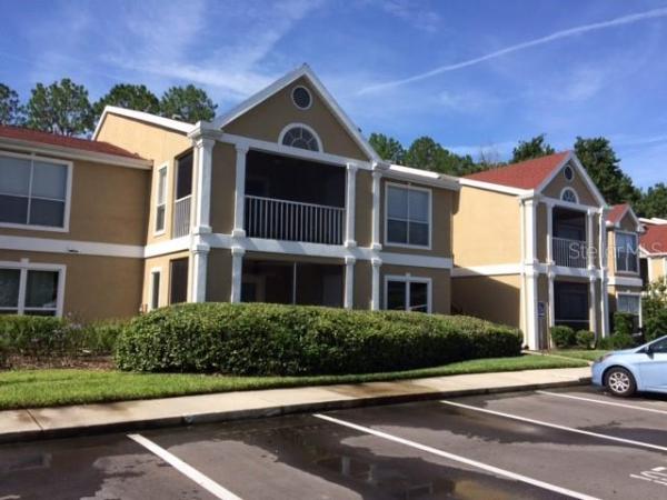 HIGHLANDS AT HUNTERS GREEN A CONDO