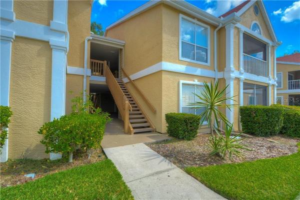 HIGHLANDS AT HUNTERS GREEN A CONDO