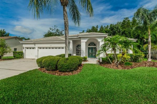 CRESCENT OAKS COUNTRY CLUB PH 1