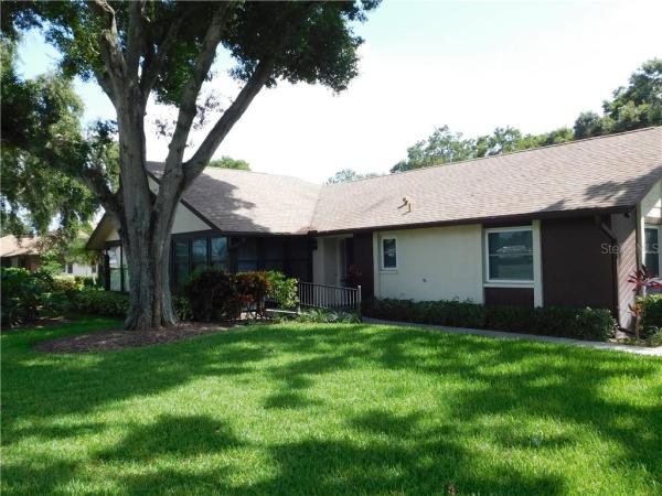 SCOTSDALE CLUSTER CONDO