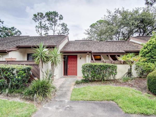 STRATHMORE GATE-EAST