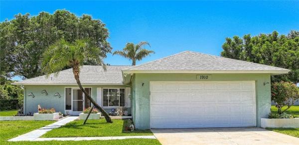 VILLAGE GREEN OF BRADENTON UN I