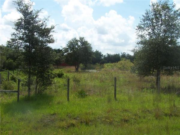 MYAKKA WOODS 16 PH 02