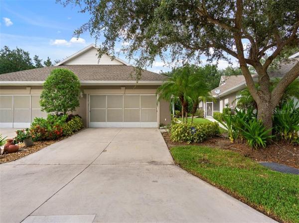 HERITAGE VILLAS AT HERITAGE OAK PARK