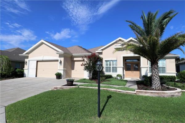 SPRUCE CREEK COUNTRY CLUB