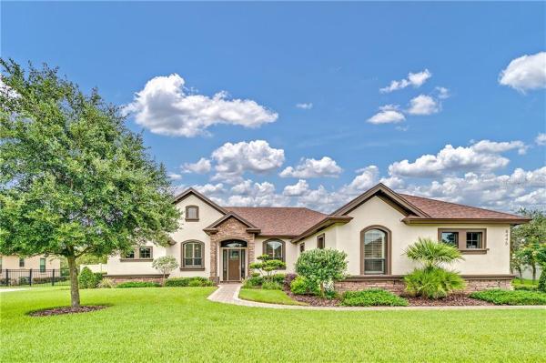 HIGHLANDS-IN-THE-WOODS