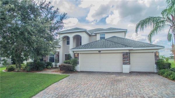 CROSSROADS AT LAKE REGION