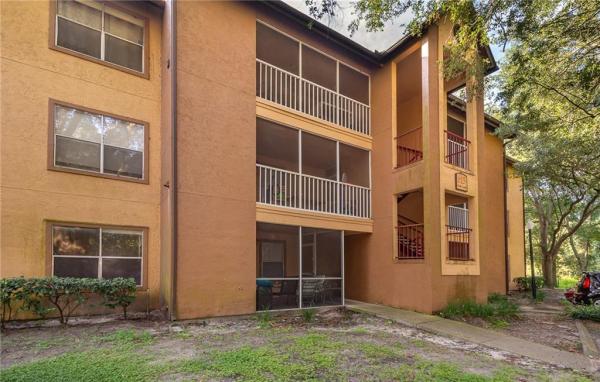 THE LANDING CONDOMIMIUM