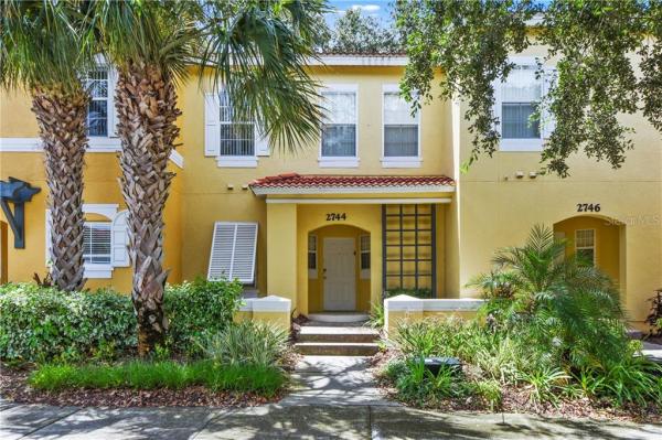 EMERALD ISLAND RESIDENCE