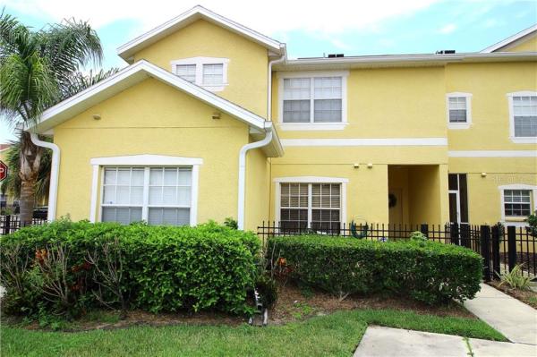 RIVERCREST TWNHMS WEST PH 02