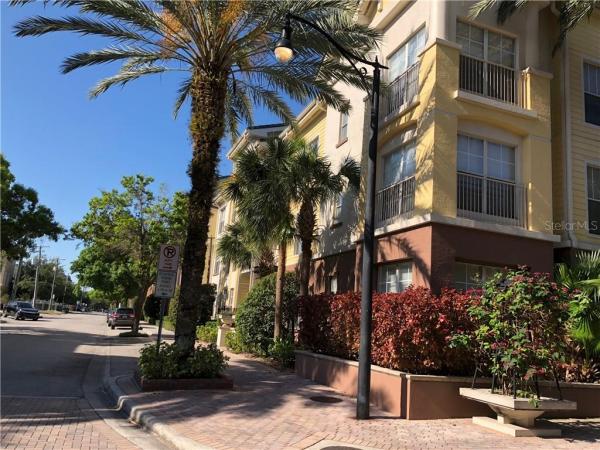 THE MADISON AT SOHO CONDOMINIU