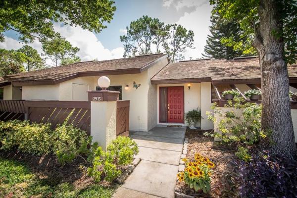 STRATHMORE GATE-EAST