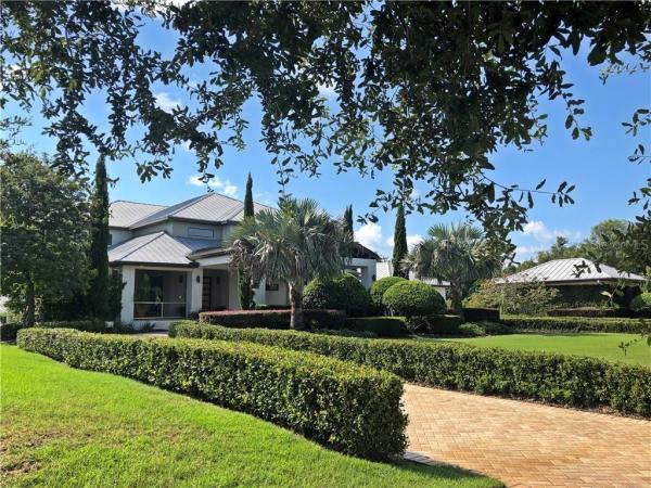 SANCTUARY ON LIVINGSTON PH 02