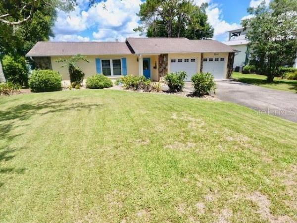 EAST LAKE ADDN TO LAKE PADGETT EST UNREC